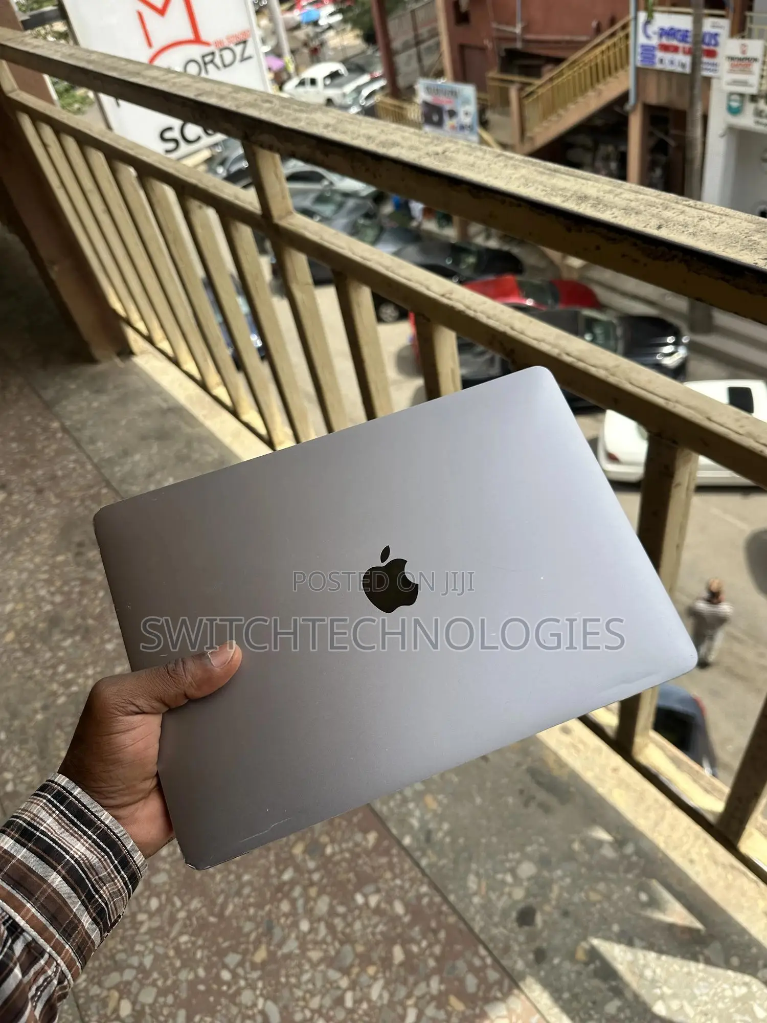 Laptop Apple MacBook Pro 2019 8GB Intel Core i5 SSD 256GB