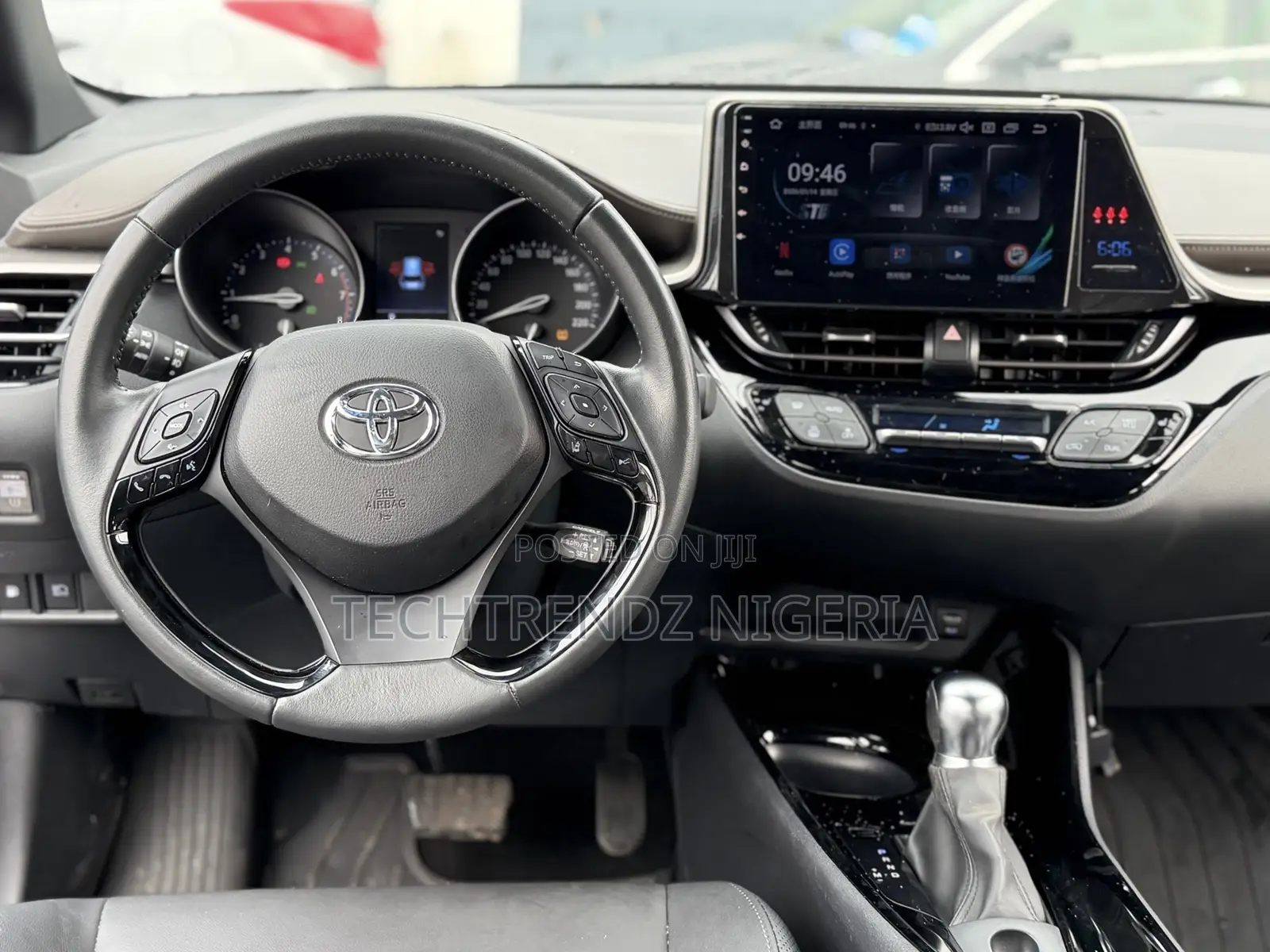 Toyota C-HR 2021 Gray
