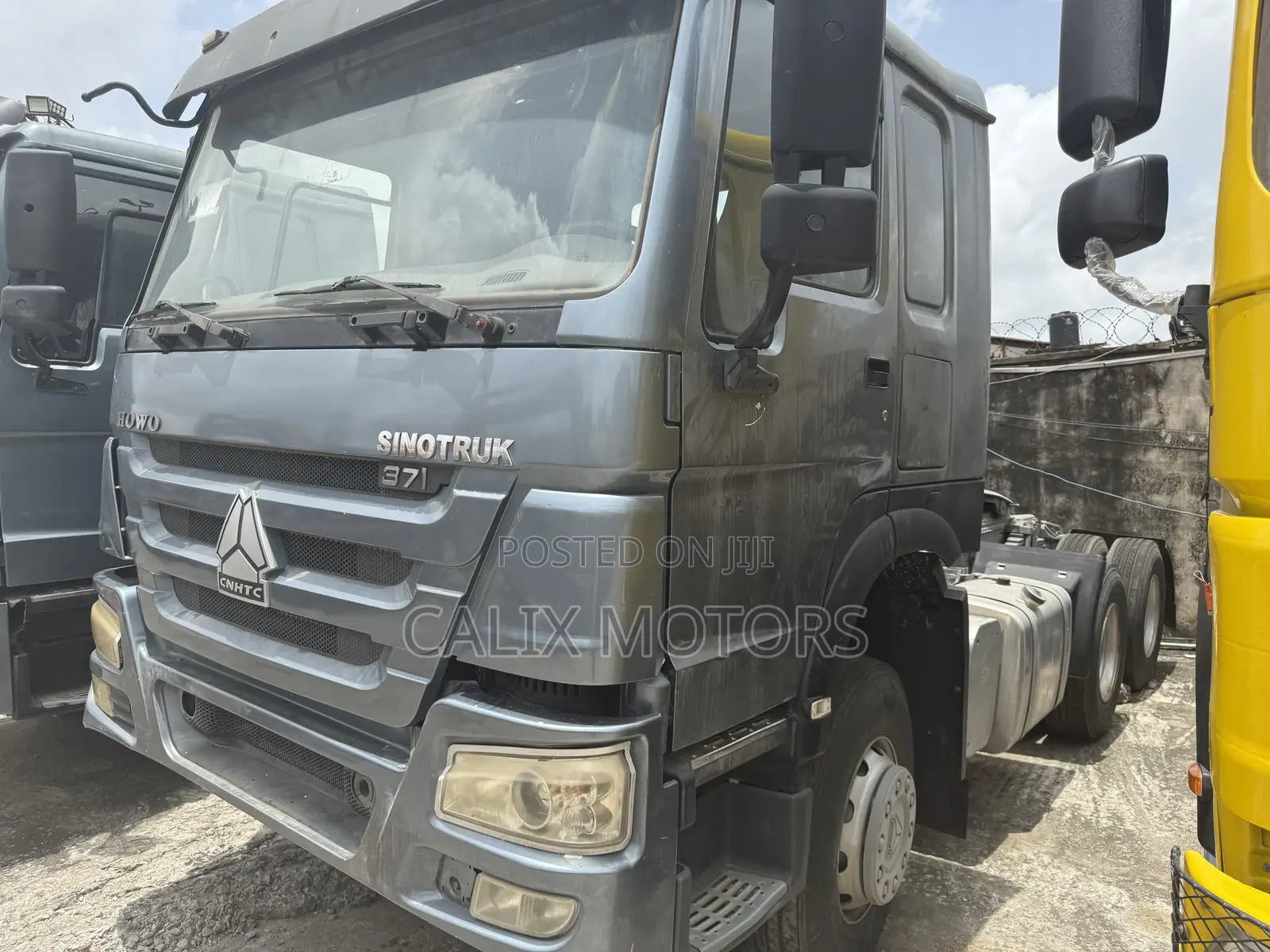Howo Tractor Head Truck 371hp With Brand New Axle.