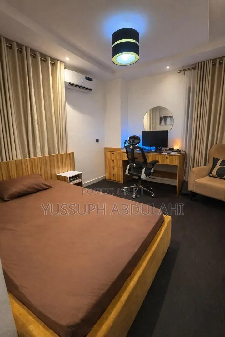 1 Bedroom Osapa London