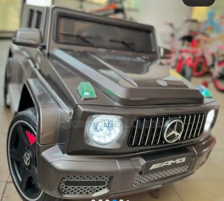 Mercedes-Benz G63 Amg Ride-on Car