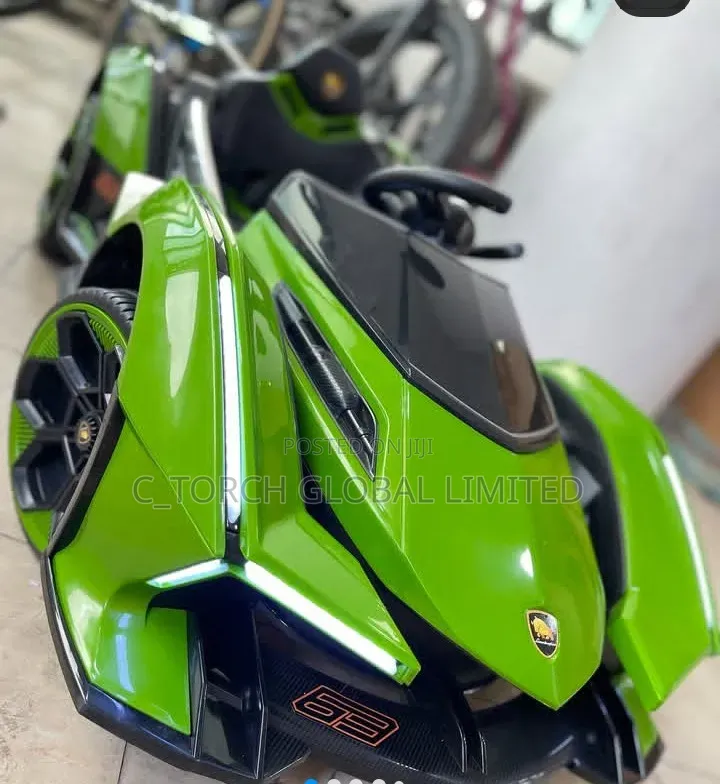 Lamborghini V12 Vision