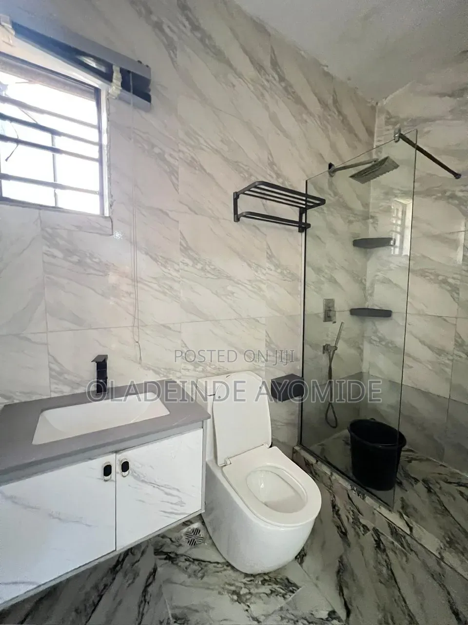 Furnished 3bdrm Apartment in Ikate for rent