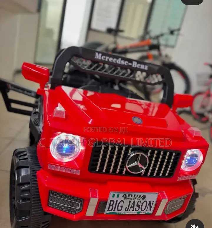 Mercedes-Benz G63-Style Electric Ride-on Toy Car for Children,