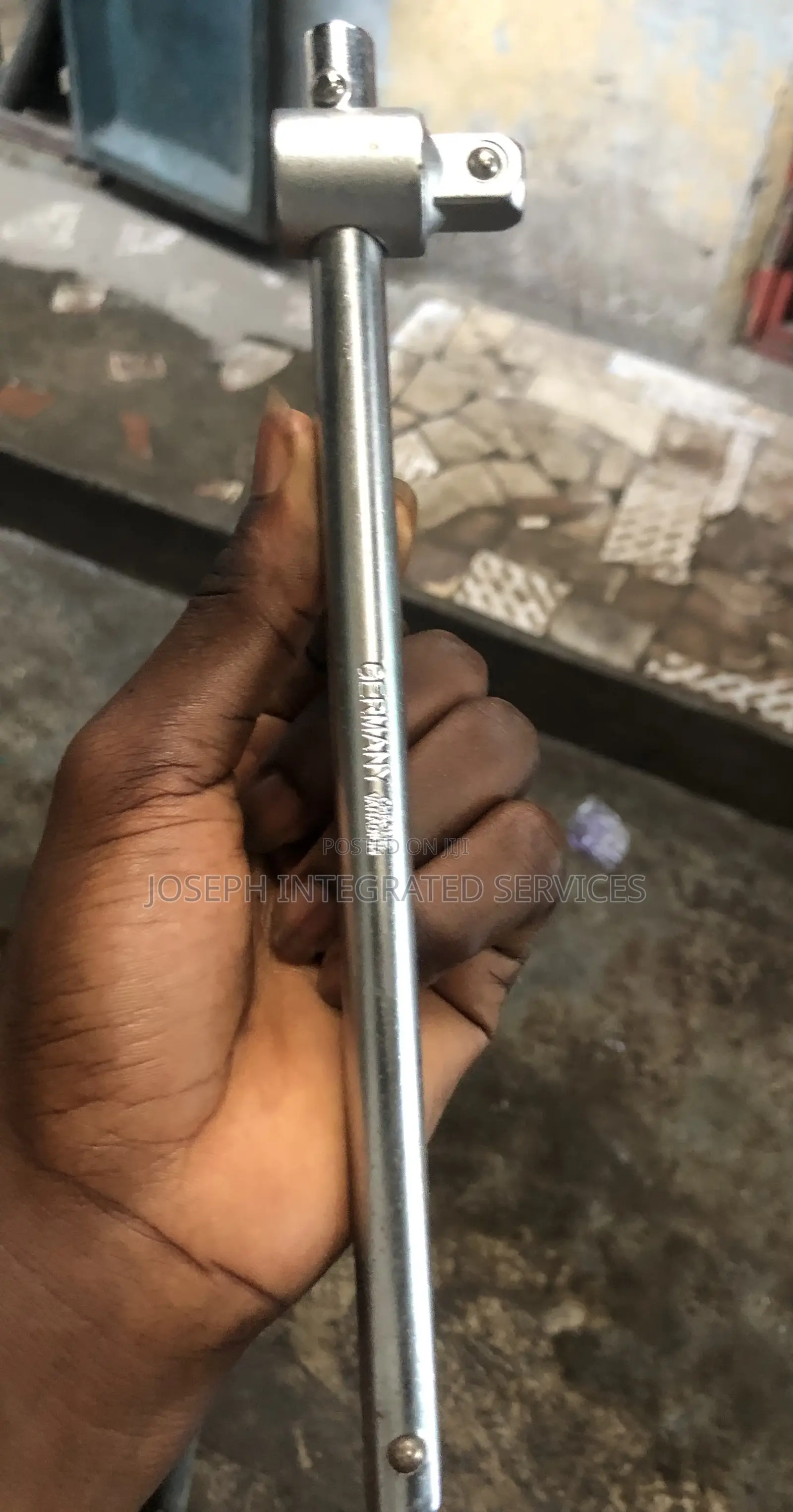 Sliding T-Handle Bar Socket Wrench
