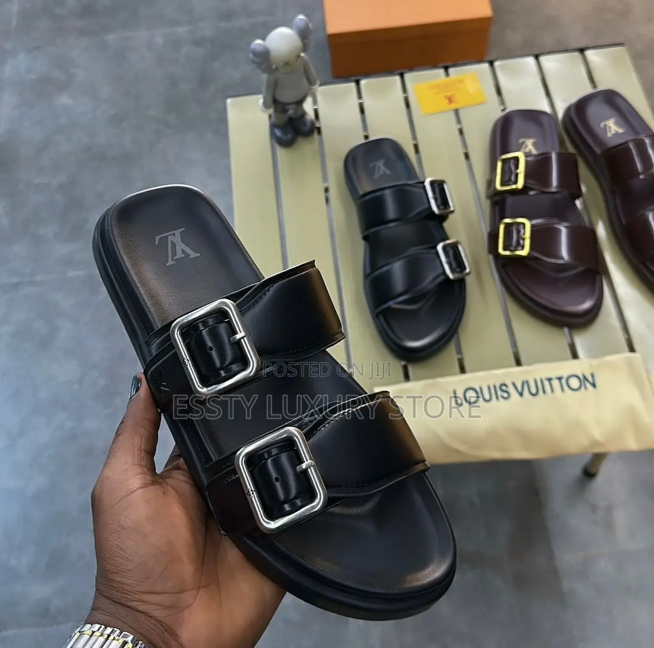 High Quality Luxury Louis Vuitton Men Slippers