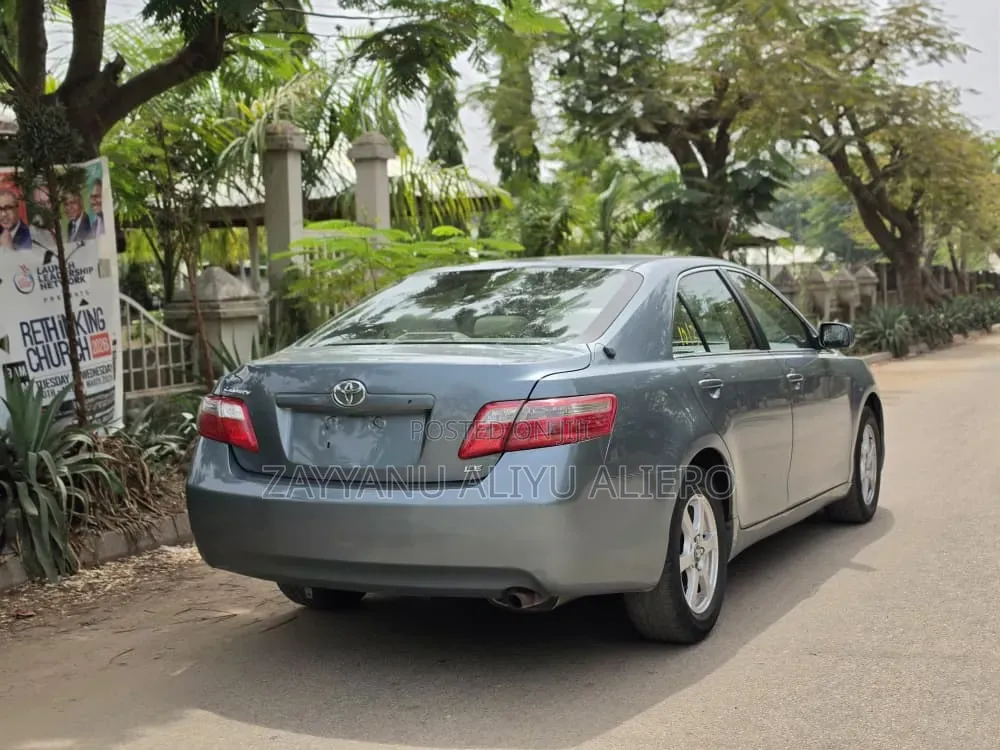 Toyota Camry 2010 Green