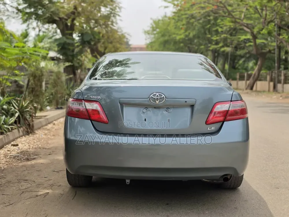 Toyota Camry 2010 Green