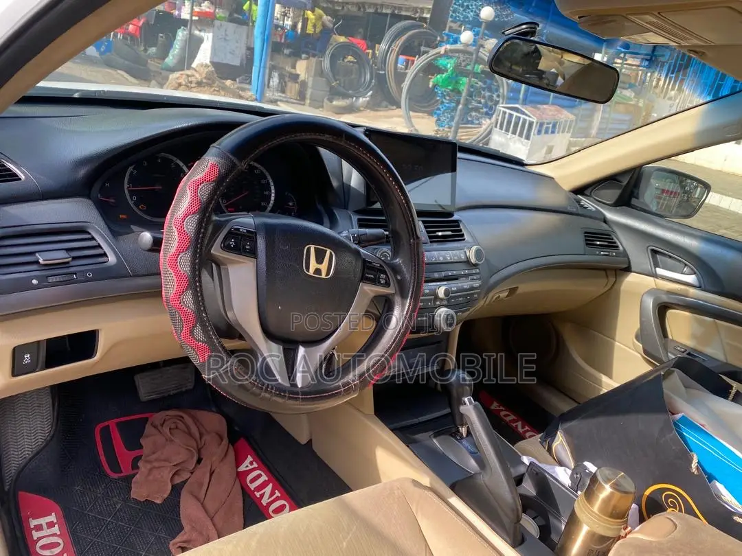 Honda Accord 2012 White