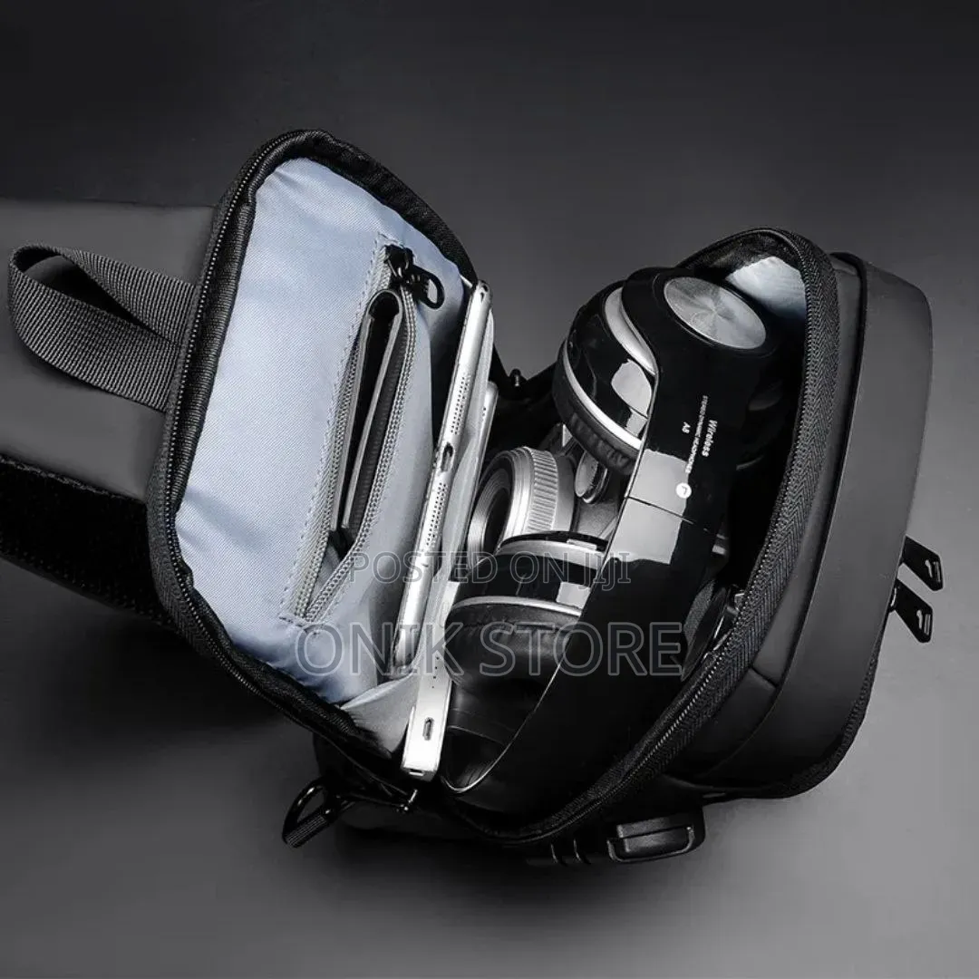 Men Sling Cross Bag Pack With Lock Waterproof