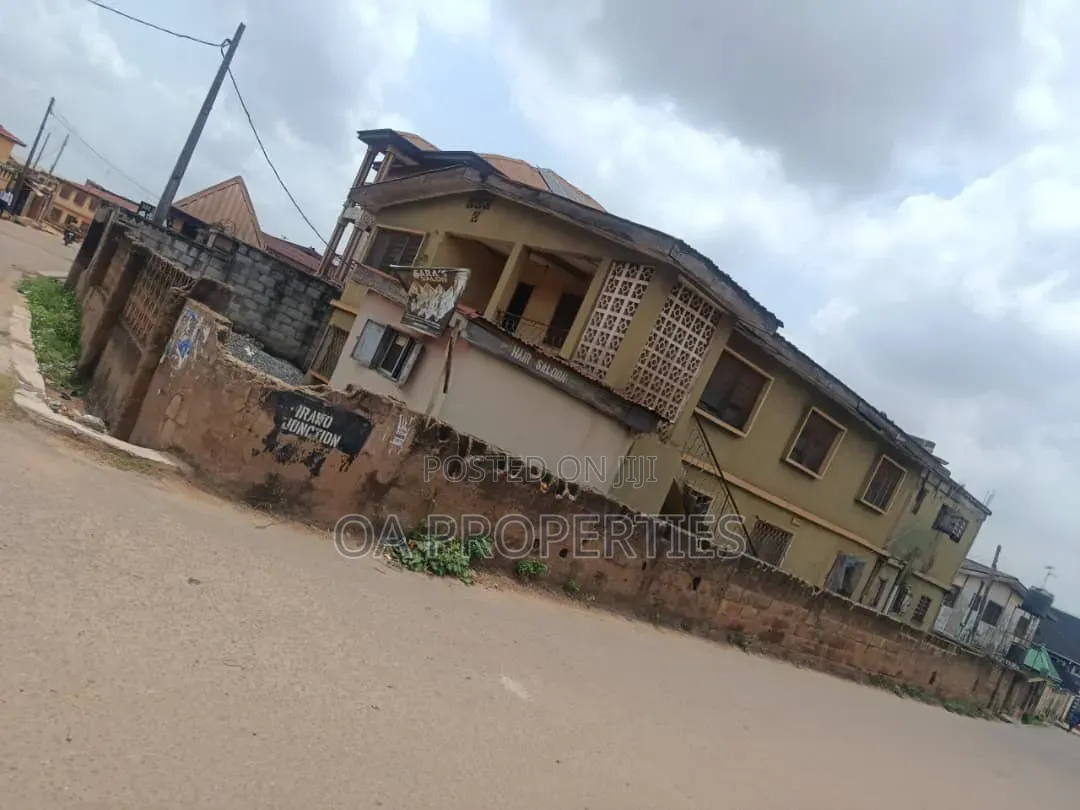 12bdrm House in Nasu Area, Agbowo Ui for sale