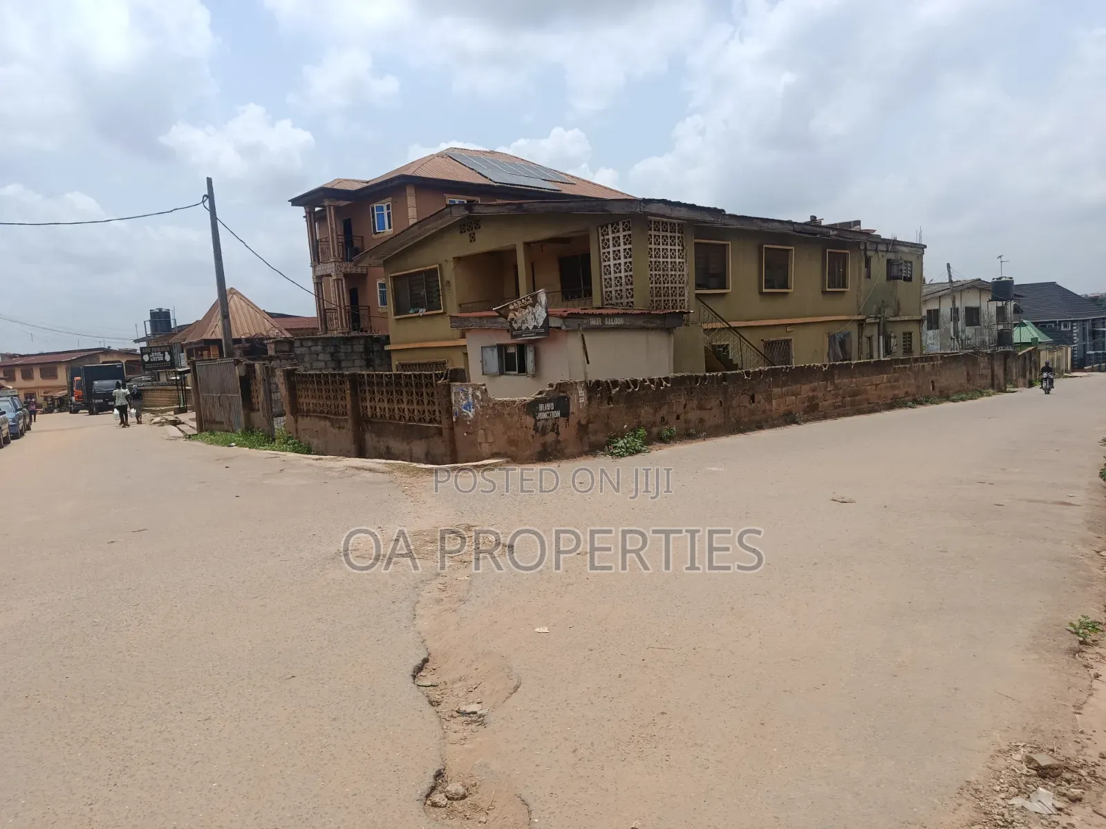 12bdrm House in Nasu Area, Agbowo Ui for sale
