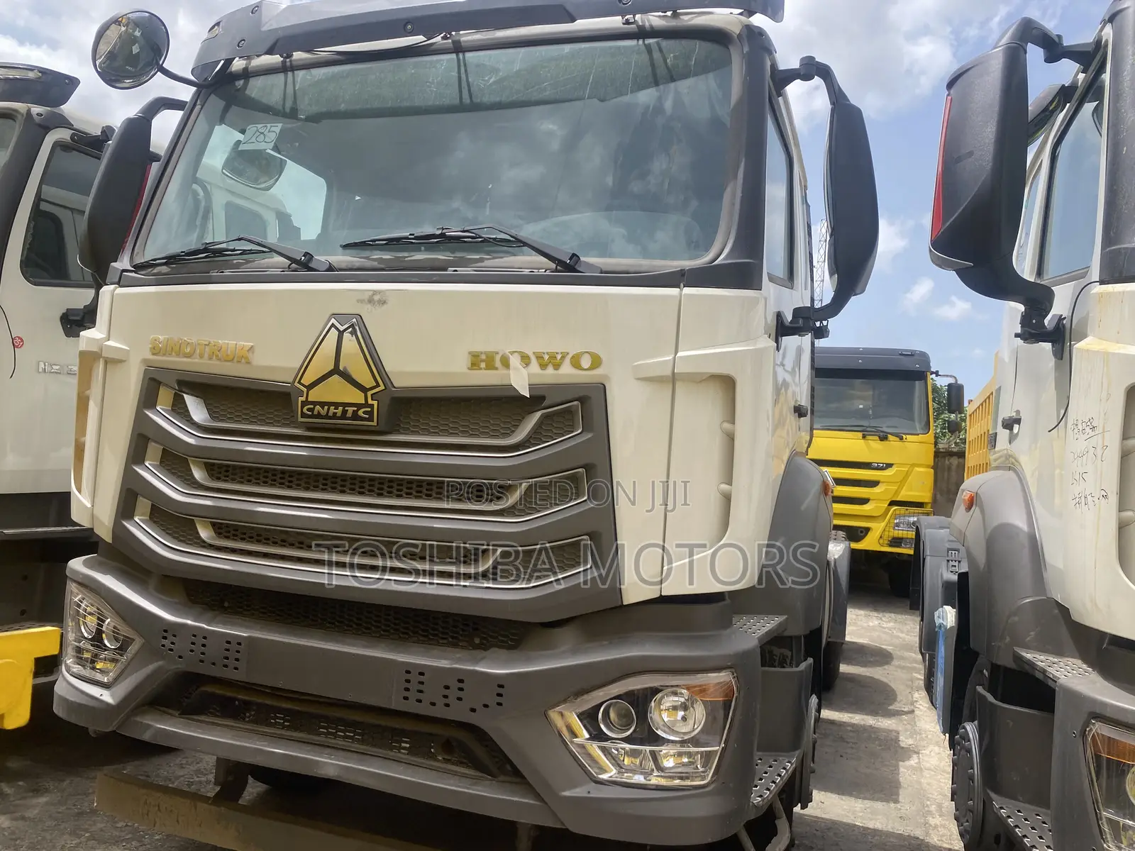 Howo Sinotruk 371 Truck Head 19 Face 2020 White