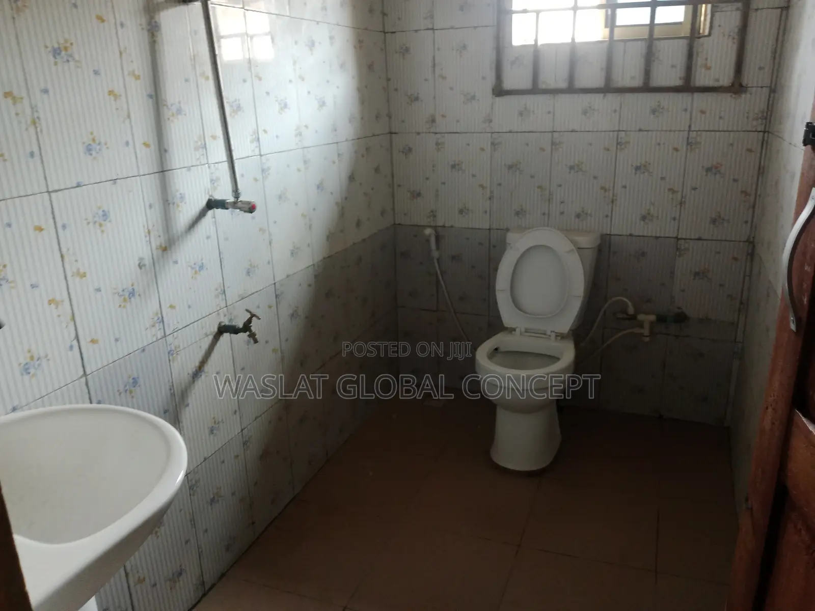 3bdrm Bungalow in Antakiti Estate, Osogbo for sale