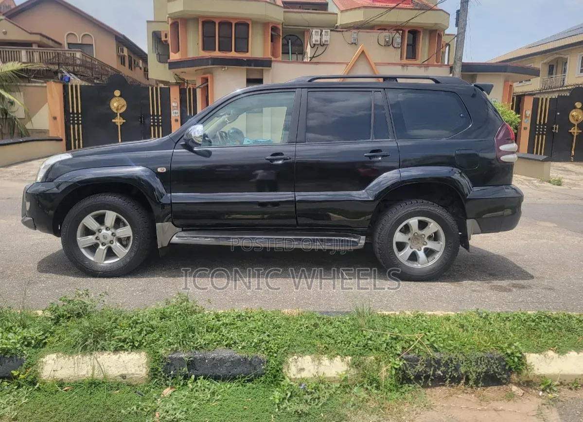 Toyota Land Cruiser Prado 2008 Black
