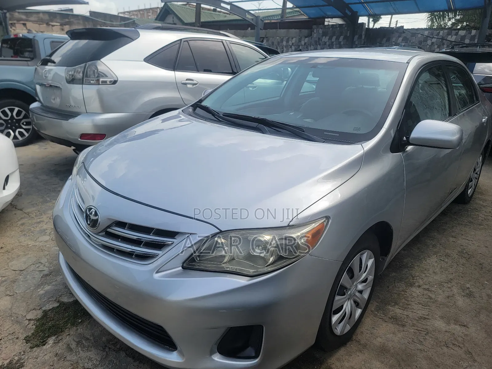 Toyota Corolla LE Special Edition 4dr Sedan (1.8L 4cyl 4A) 2013 Silver