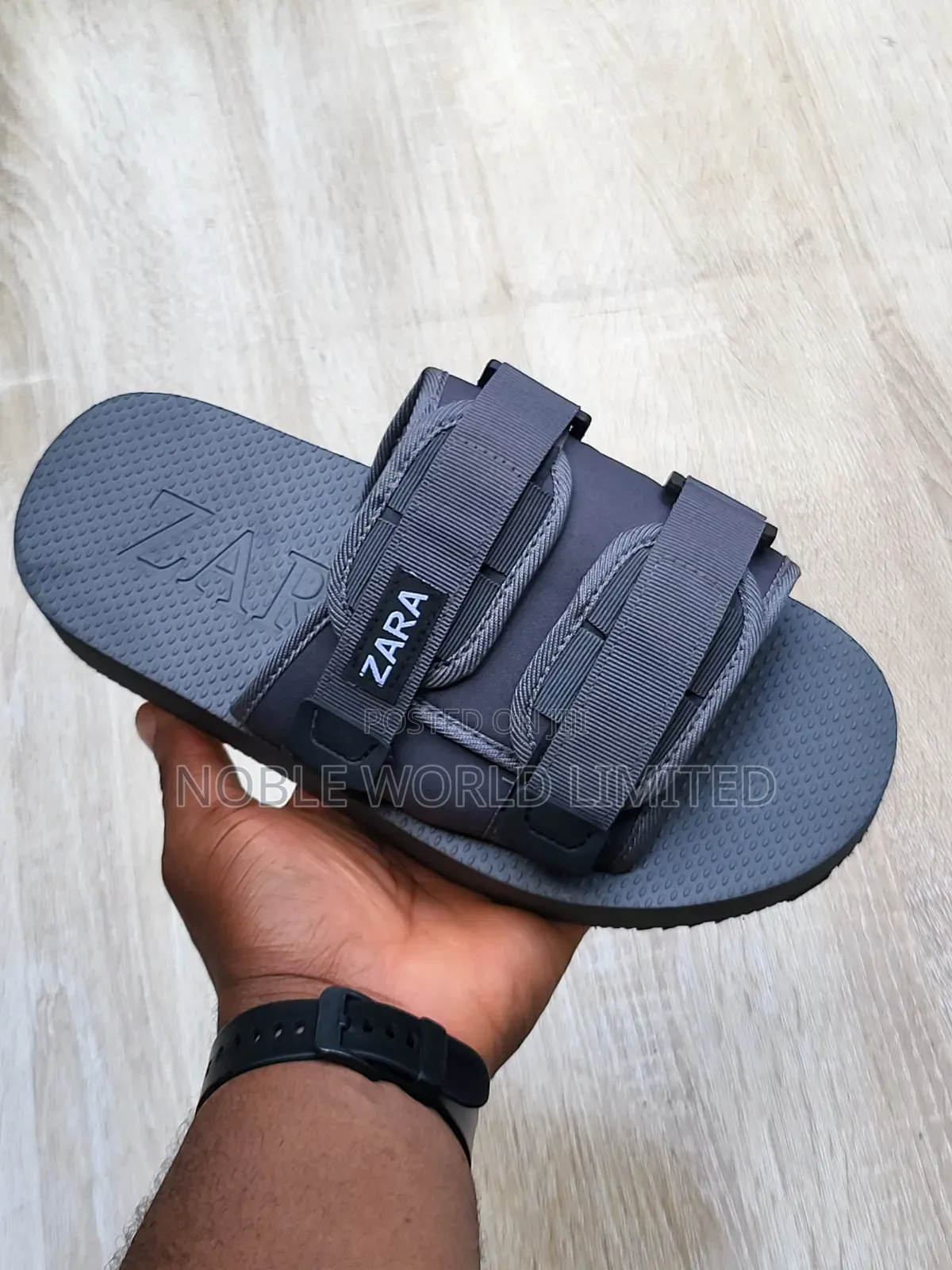 Zara Solid Slide Onyi 7u