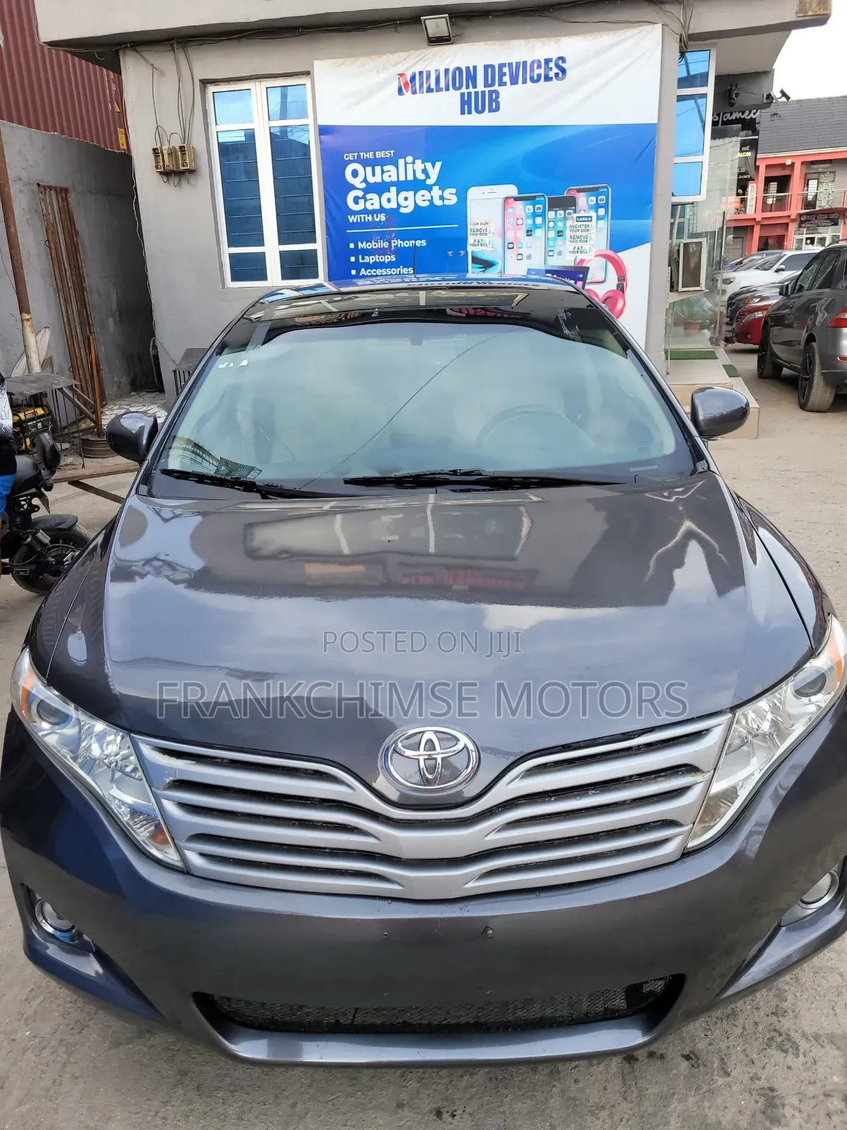 Toyota Venza AWD 2011 Brown
