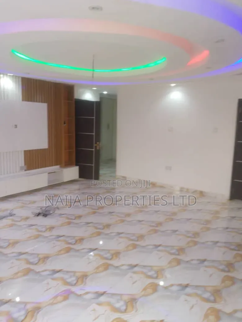 4bdrm Duplex in Oribanwa, Awoyaya for rent