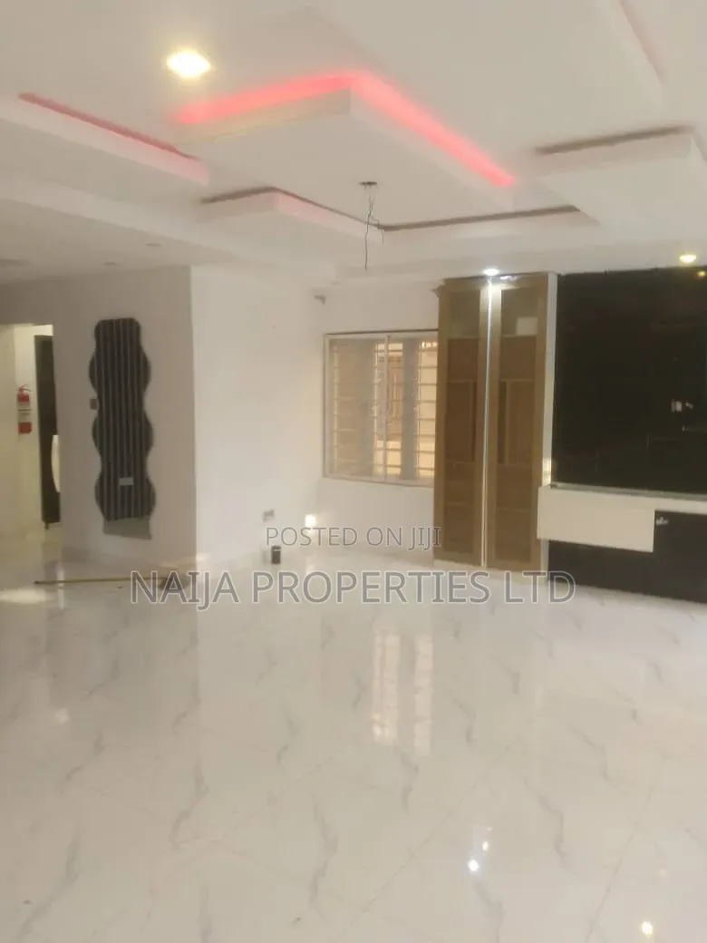 4bdrm Duplex in Oribanwa, Awoyaya for rent