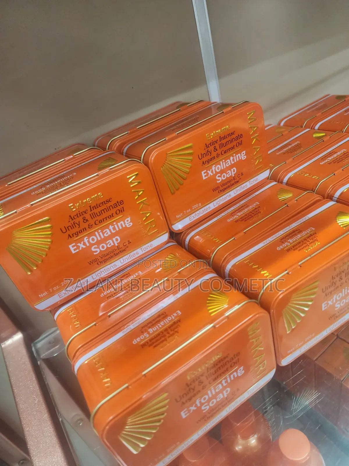 The Makari Extreme Argan Carrot Oil Exfoliating Soap.