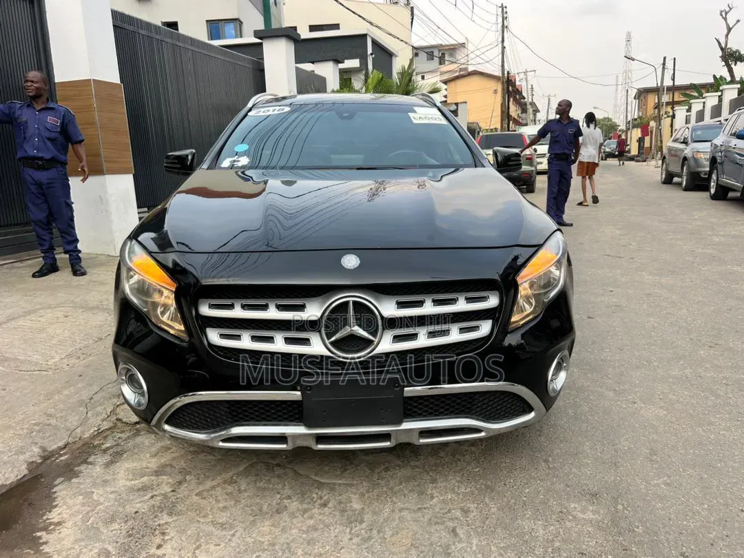 Mercedes-Benz GLA 250 2018 Black