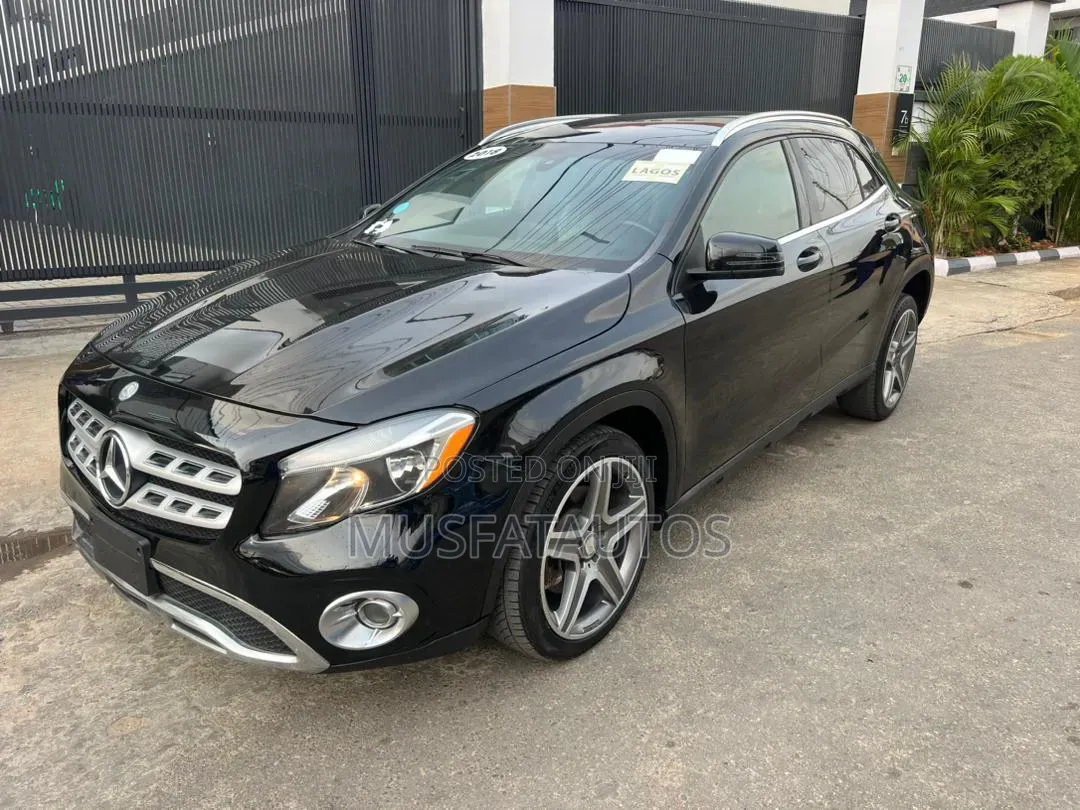 Mercedes-Benz GLA 250 2018 Black