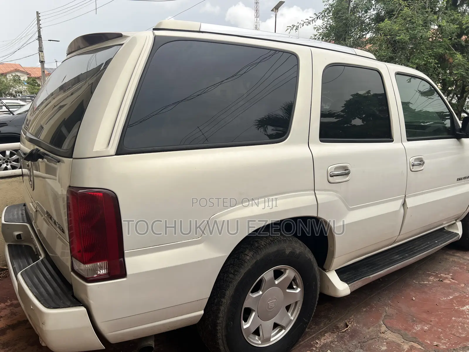 Cadillac Escalade 2006 White