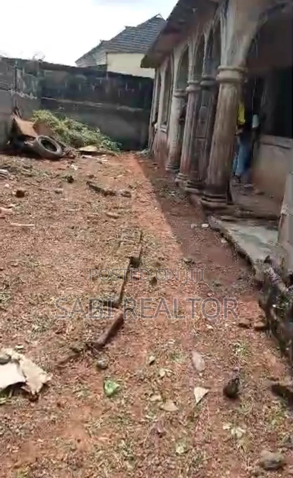 Half Plot With Driveway and 2 Units of 2bedroom Carcass Already Decked