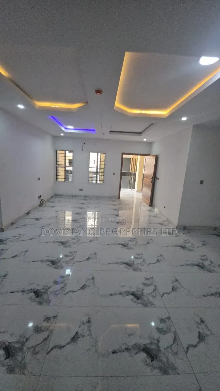 2bdrm Apartment in Ologolo for sale