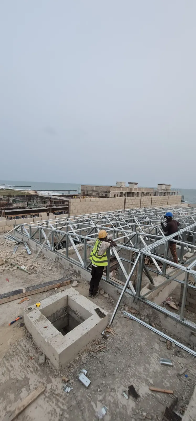 LGS Galvanized Steel Trusses Fabricator