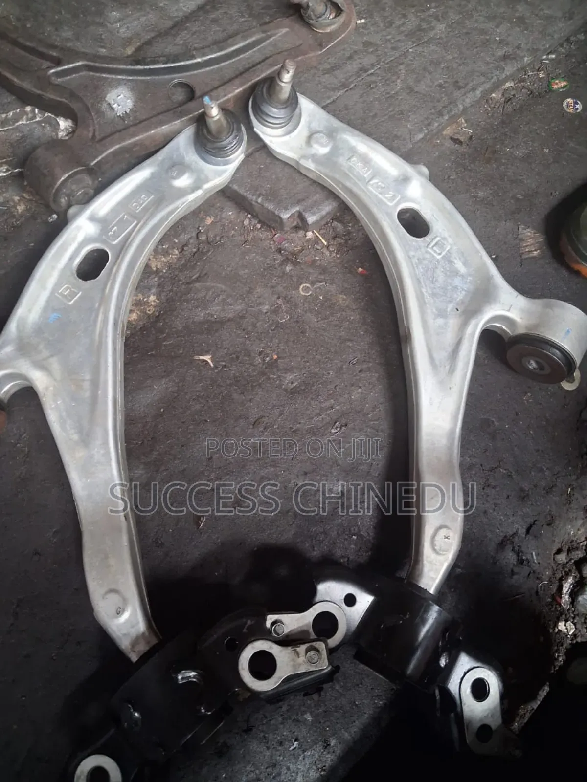Complete Front Lower Am for Acura MDX 2024