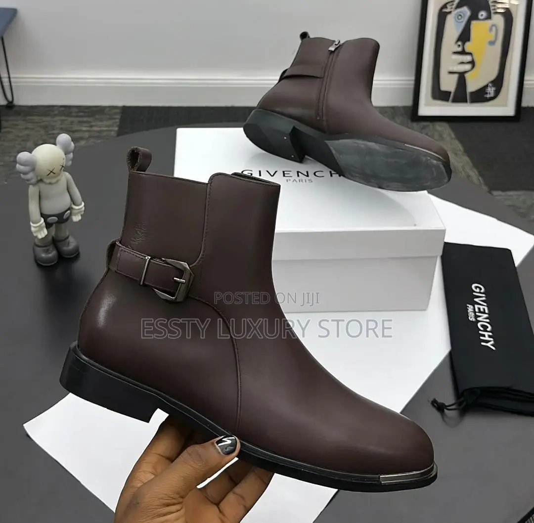 High Quality Givenchy Men Leather Chelsea Boots