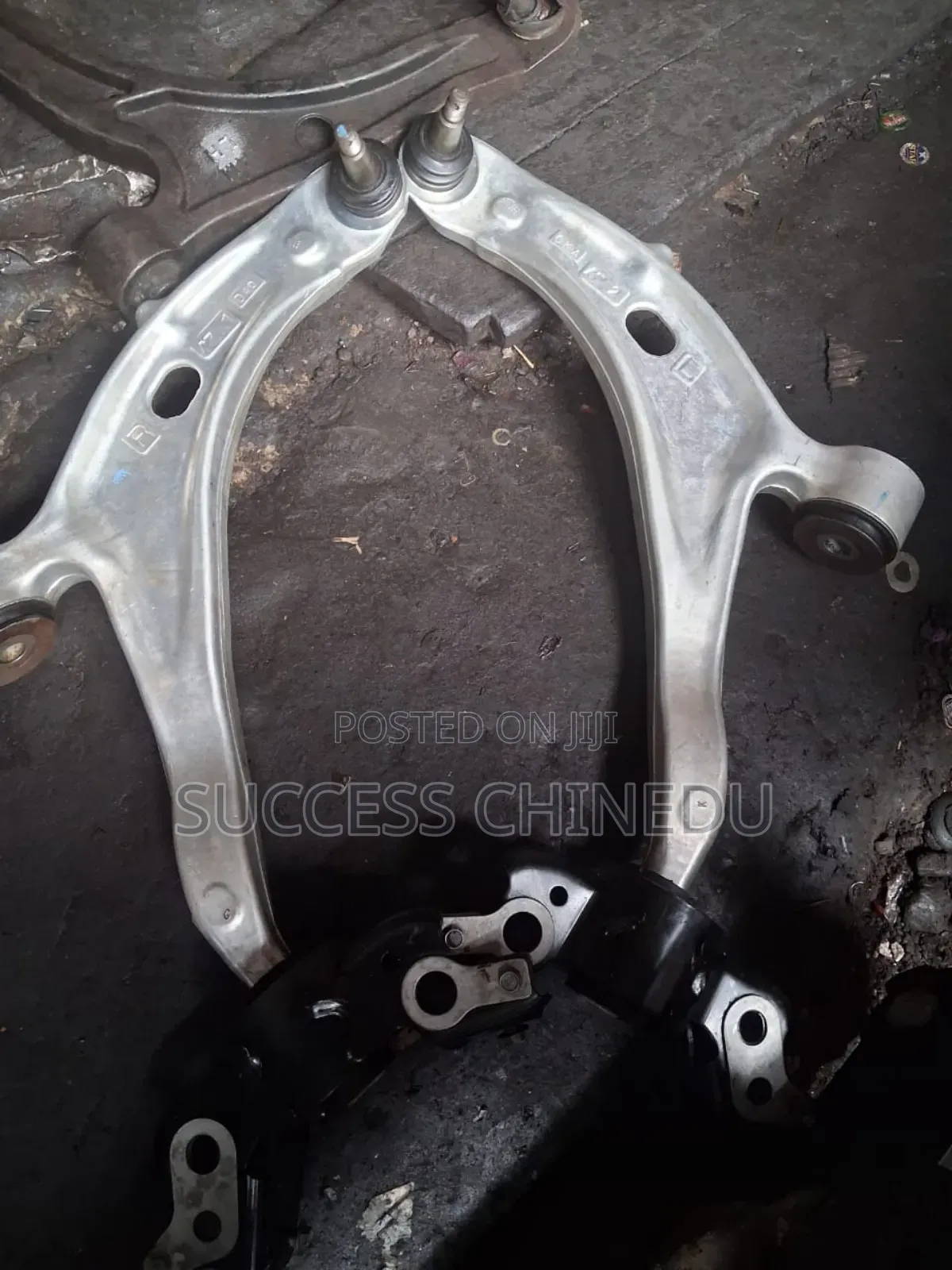 Complete Front Lower Am for Acura MDX 2024