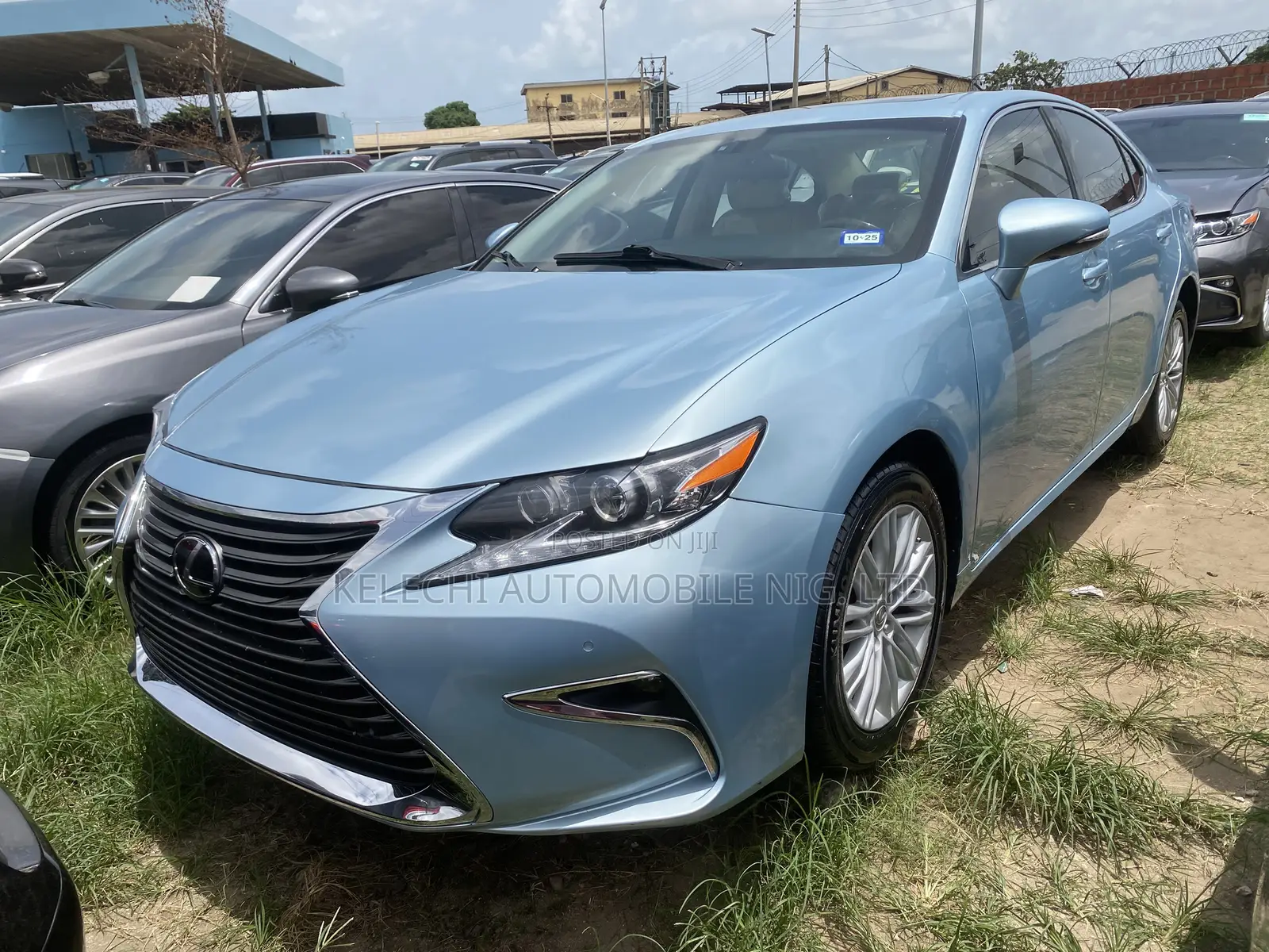 Lexus ES 350 FWD 2013 Blue