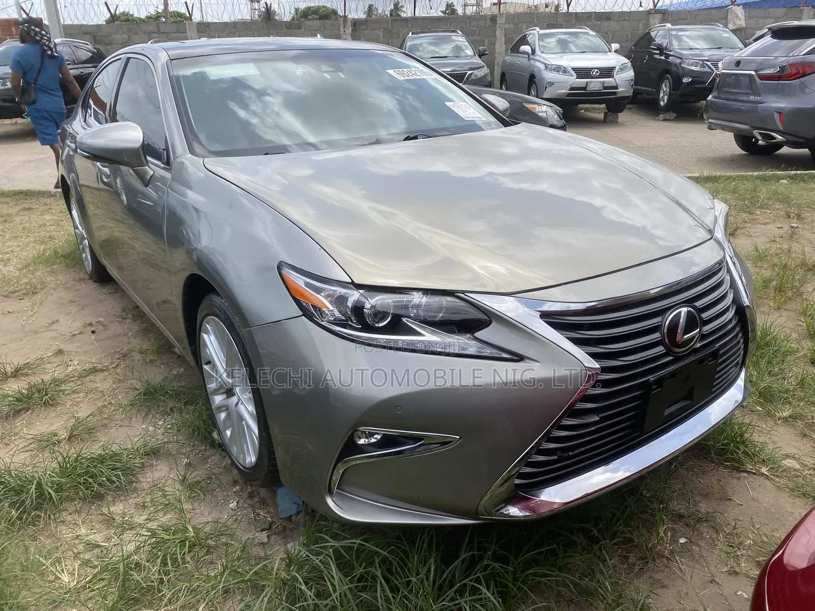 Lexus ES 350 FWD 2016 Gray