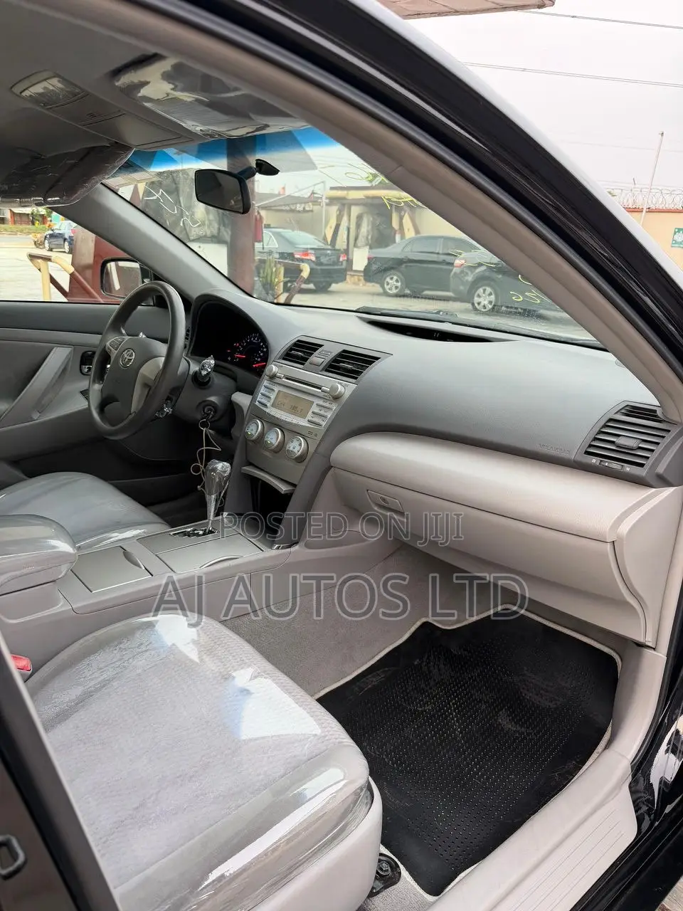 Toyota Camry 2011 Black
