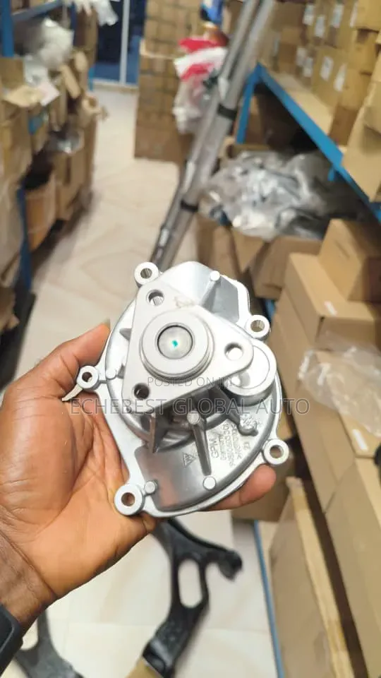 Water Pump for Porsche Panamera V8 Engine 4.8