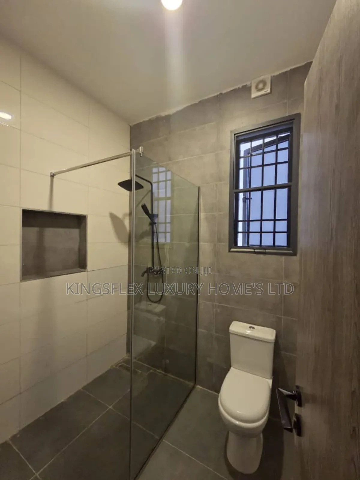 2bdrm Apartment in Family Home Estate, Aniocha North for sale