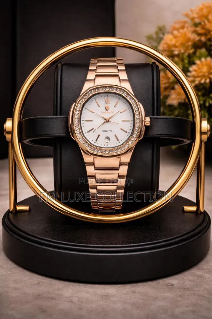 Female Lookwolrd Wristwatch