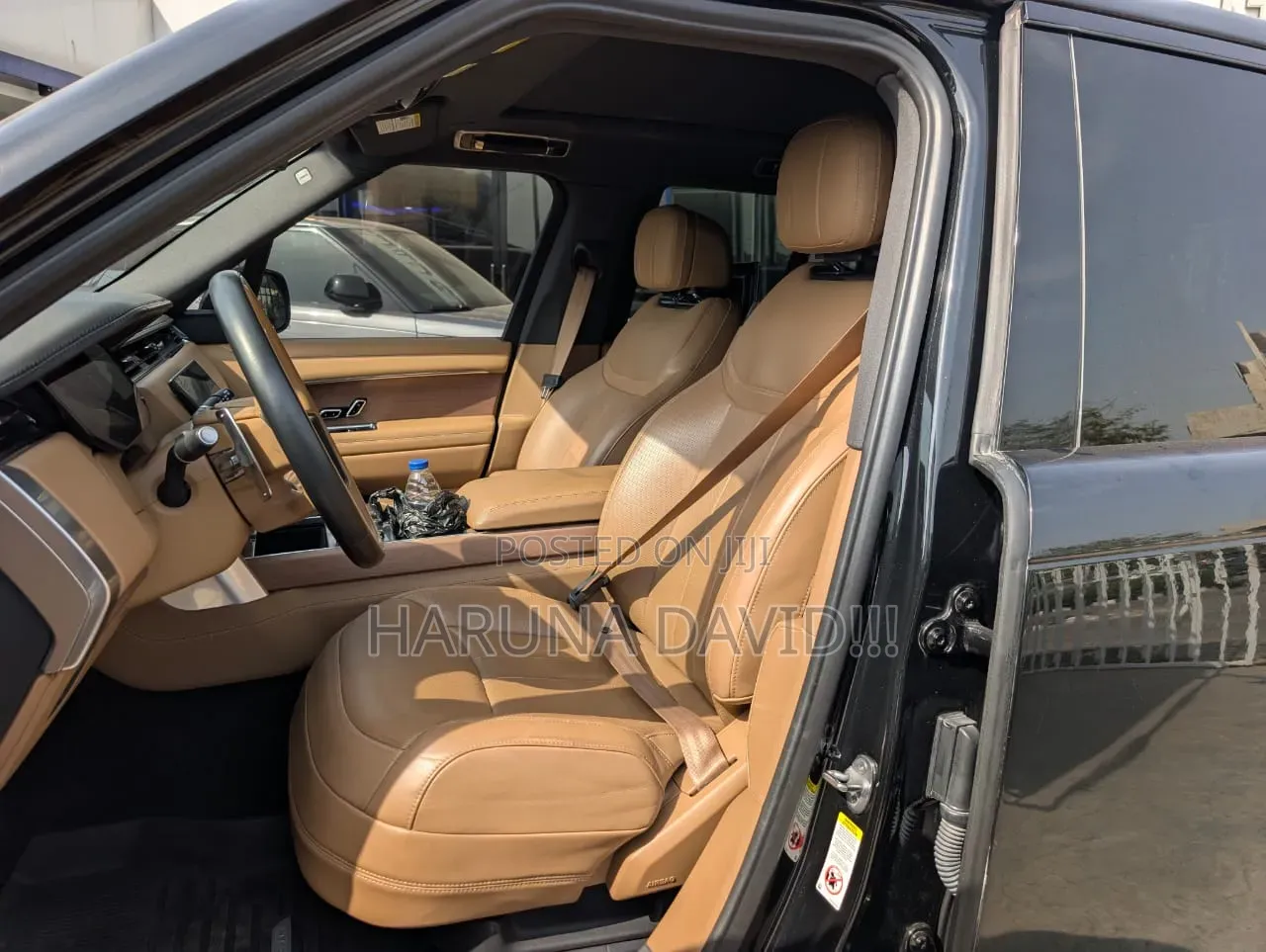 Land Rover Range Rover Vogue 2023 Gray