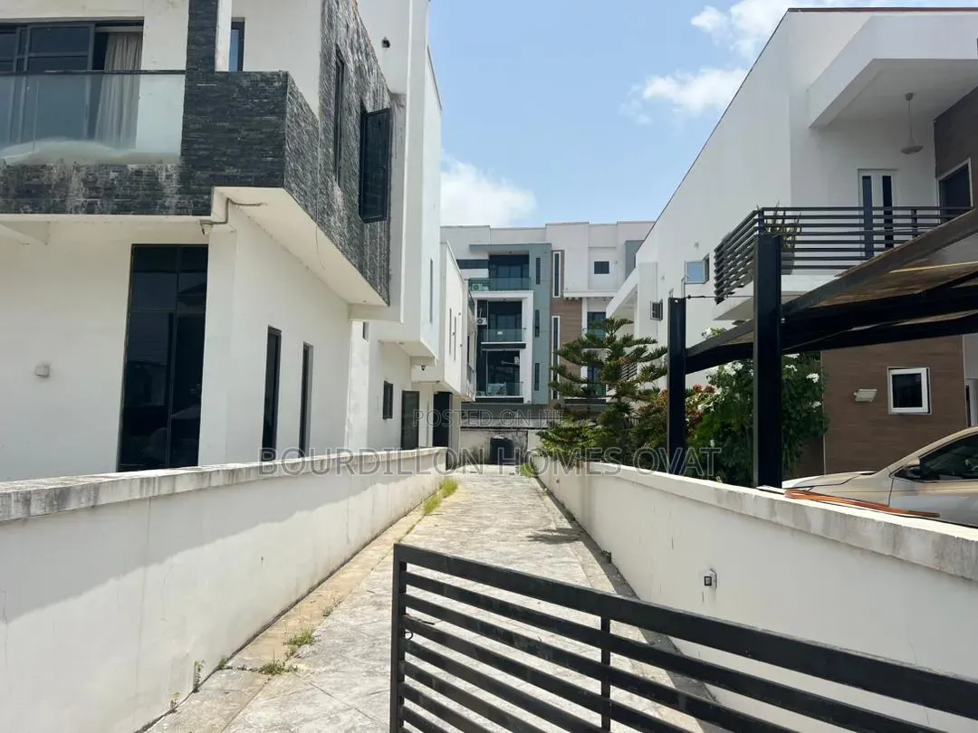 5bdrm Duplex in Orchid Lekki Lagos for rent