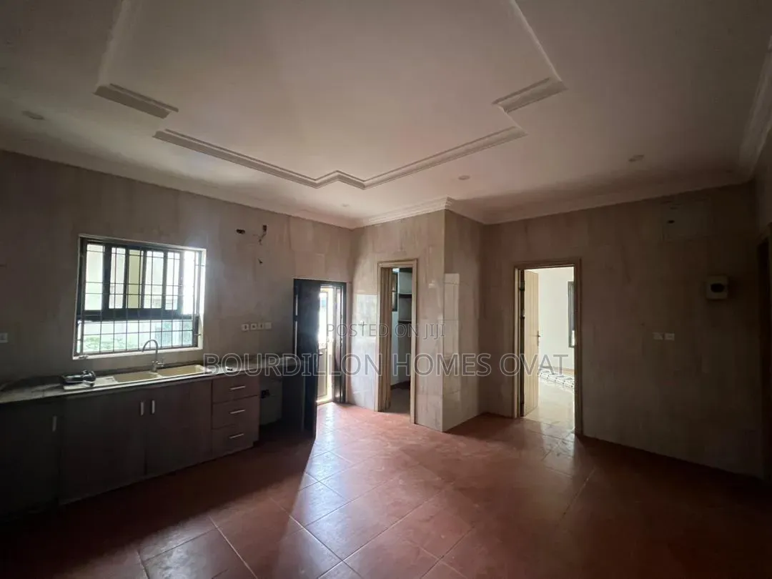4bdrm Duplex in Orchid Lekki Lagos for rent