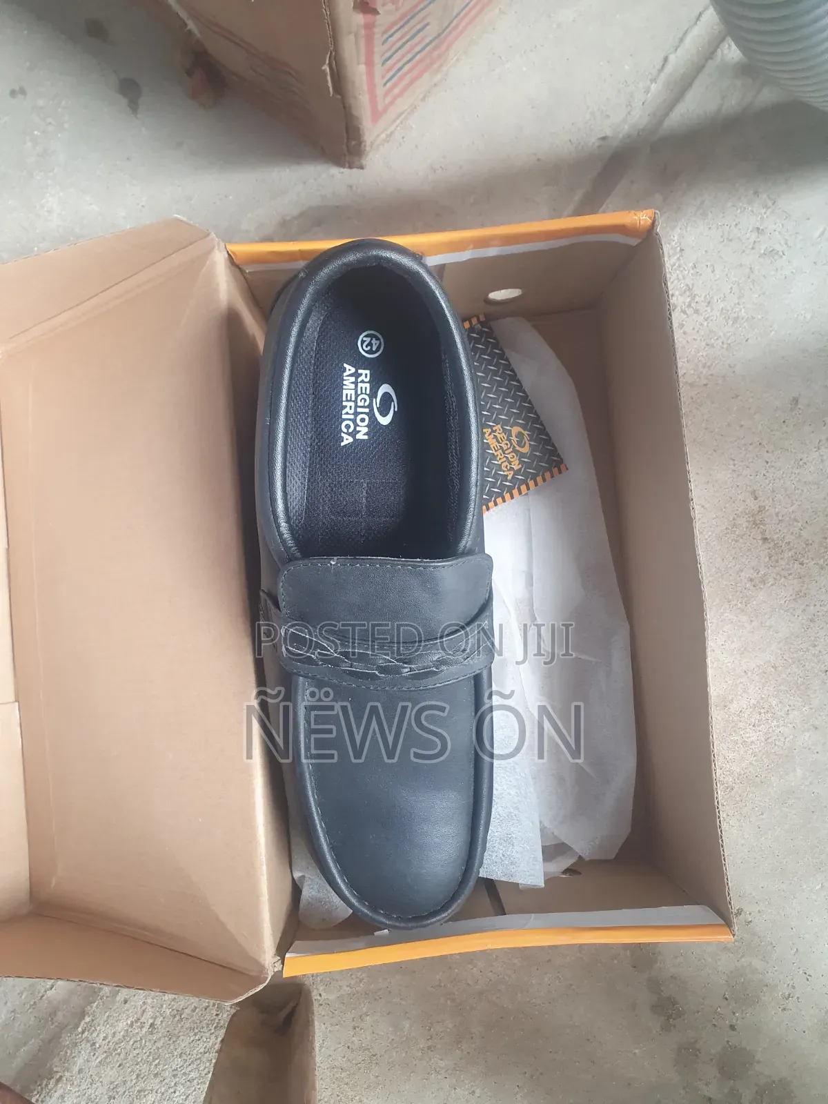 Region American Safety Shoes