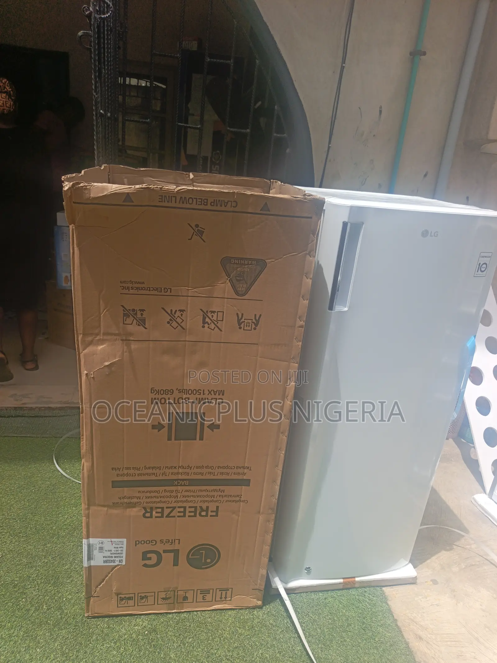 Lg Standing Freezer 168 Litres Model Gn-304sqbr