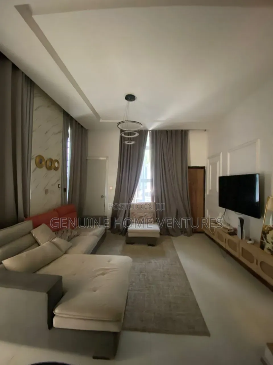4bdrm Duplex in Palm City Estate for sale