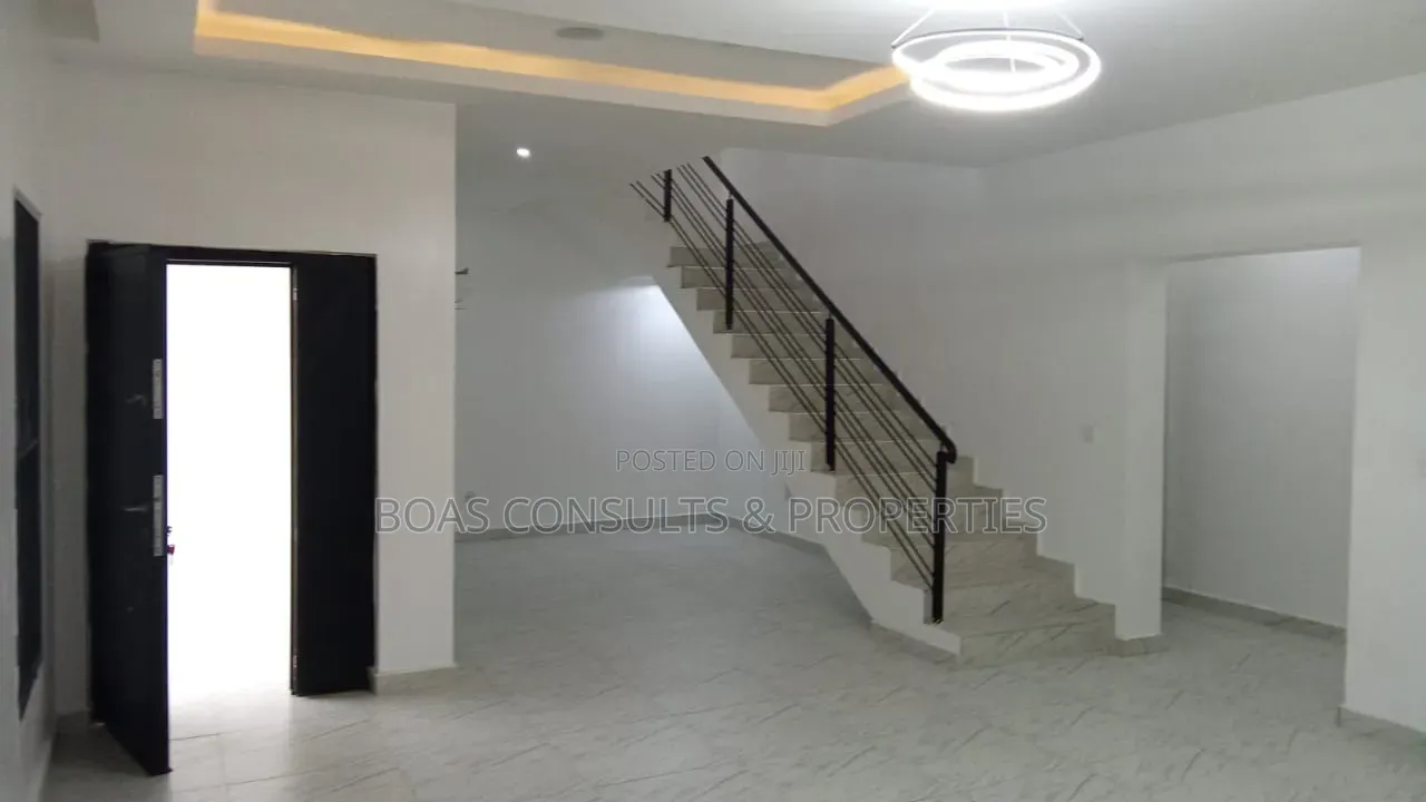 3bdrm Duplex in Urban Prime, Ilaje / Lekki for rent