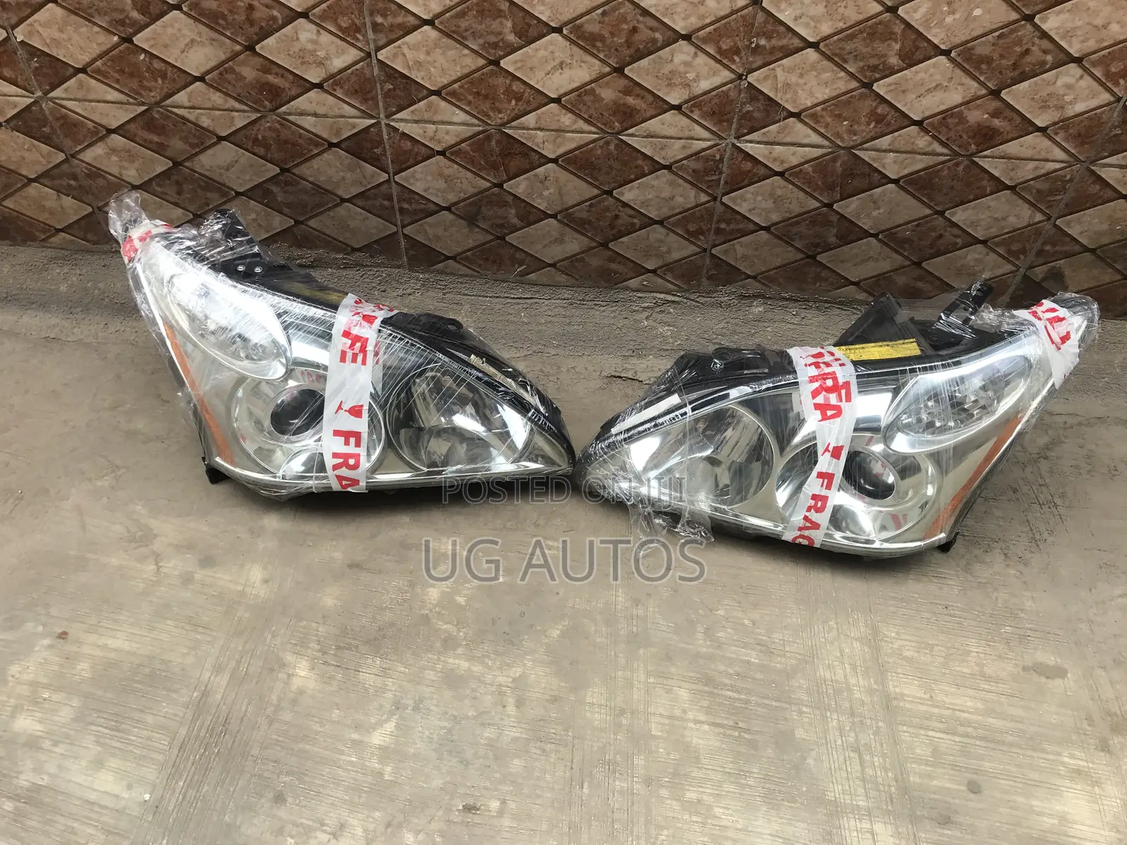 Headlight Lexus Rx330
