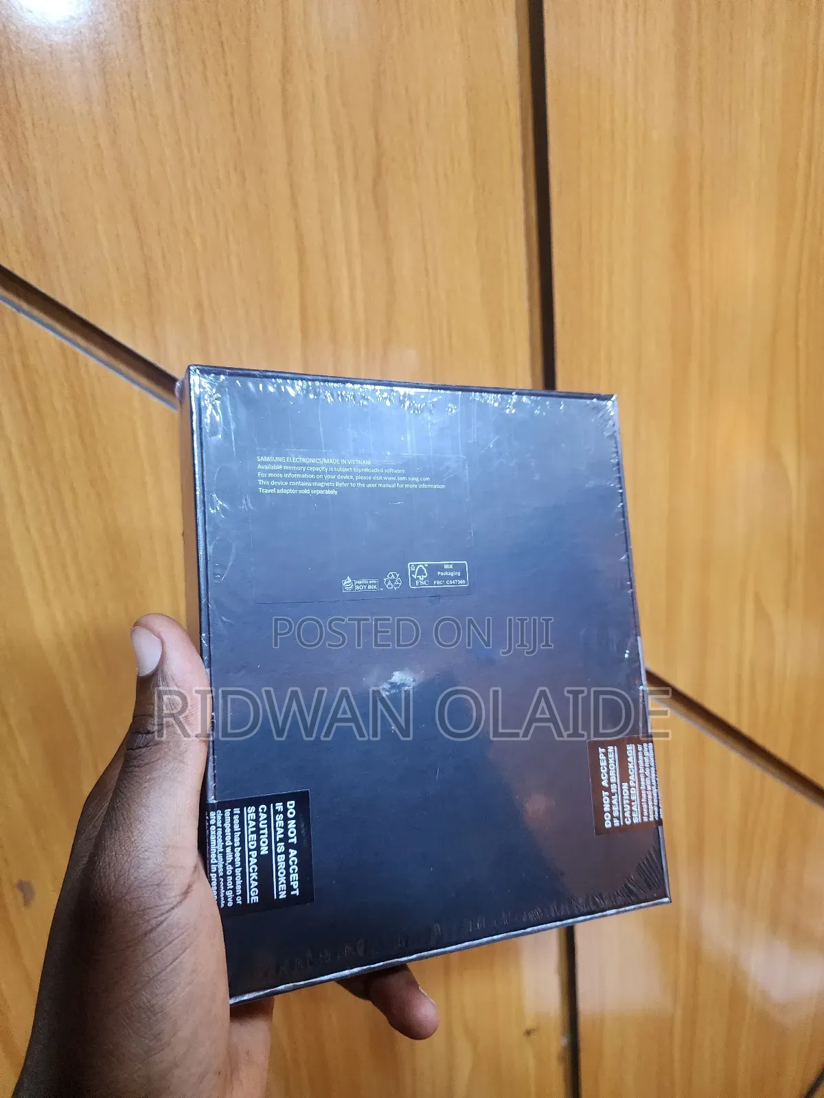 New Samsung Galaxy Fold 512 GB Black