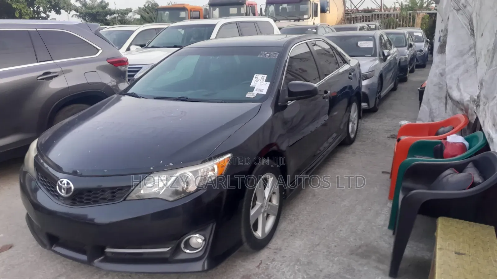 Toyota Camry XLE 4dr Sedan (2.5L 4cyl 6A) 2013 Black